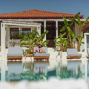 3* Apart Otel Ampelia Kassandra