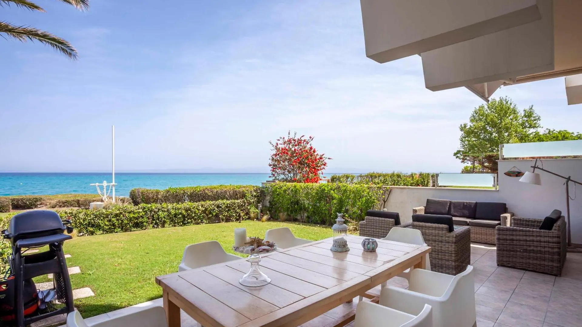 Seapalm House Villa Hanioti Greece